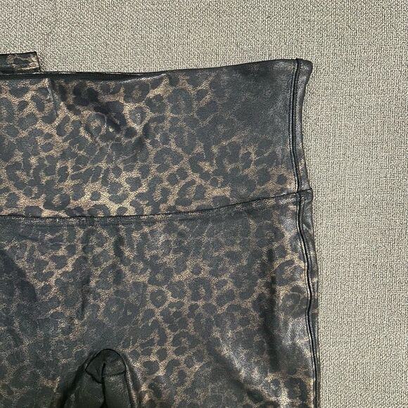 Leopard Print Spanx - Picture 6 of 7